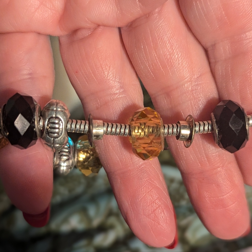 Pittsburgh Steelers Charm Bracelet - Picture 4 of 7